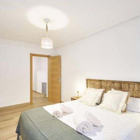 Apartamento Torre De La Clerecia Centro Daire Salamanca Dış mekan fotoğraf