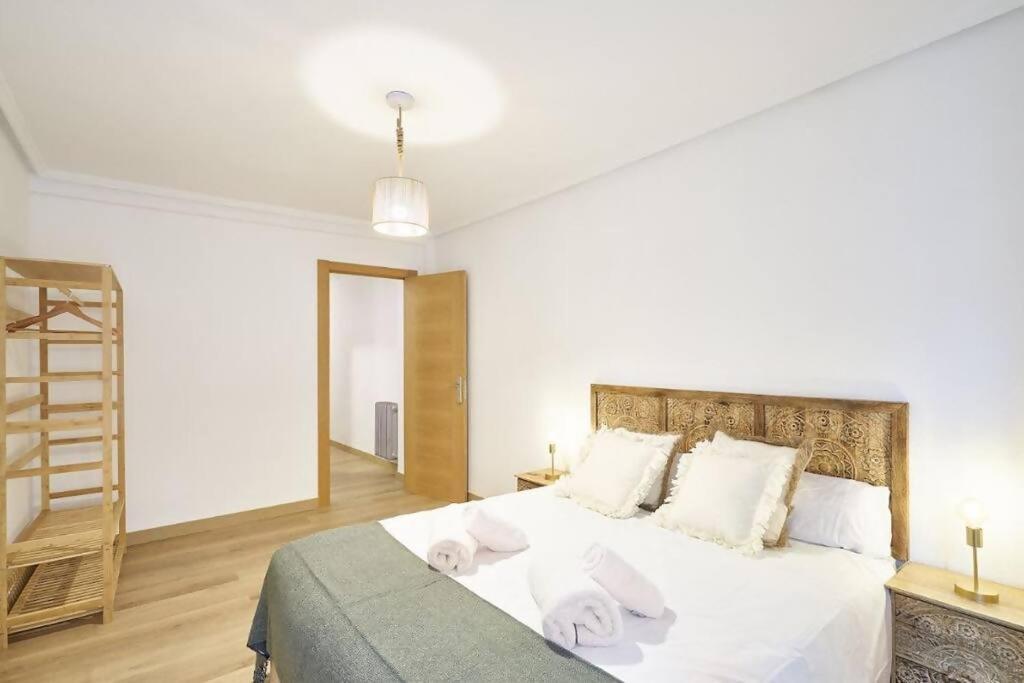 Apartamento Torre De La Clerecia Centro Daire Salamanca Dış mekan fotoğraf